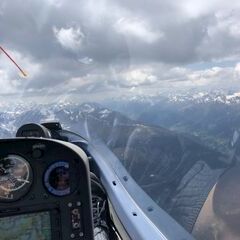 Flugwegposition um 11:23:36: Aufgenommen in der Nähe von Engiadina Bassa/Val Müstair District, Schweiz in 3341 Meter